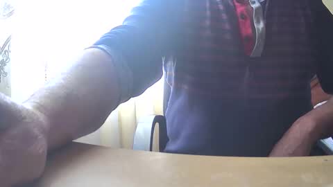 Snapshot of astelover chatting on 09.27.25 astelover online show from 09.27.25