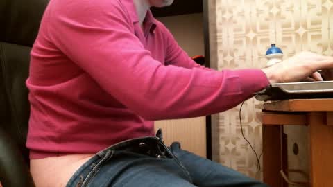 Snapshot of asterion51 chatting on 11.12.25 asterion51 online show from 11.12.25