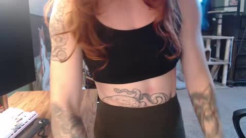 Snapshot of astraeasiren chatting on 12.13.24 AstraeaSiren online show from 12.13.24