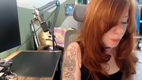 Snapshot of astraeasiren chatting on 06.24.26 AstraeaSiren online show from 06.24.26