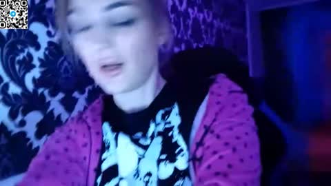 MERYEM online show from 12.16.25