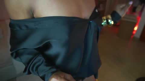 Snapshot of astrea_1 chatting on 09.12.25 Astrea online show from 09.12.25