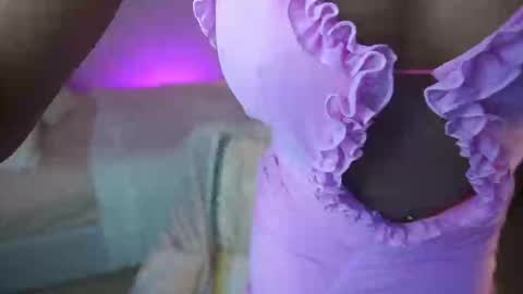 Snapshot of astrea_1 chatting on 09.19.25 Astrea online show from 09.19.25