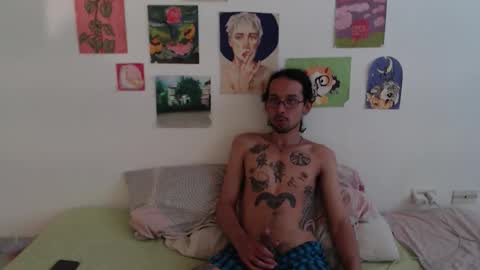 Snapshot of astryd69 chatting on 09.21.25 Astrid 69 online show from 09.21.25