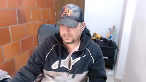 Snapshot of astton_nick chatting on 01.11.25 Nick Astton online show from 01.11.25