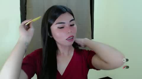 Snapshot of asuna_charming chatting on 03.08.25 asuna_charming online show from 03.08.25