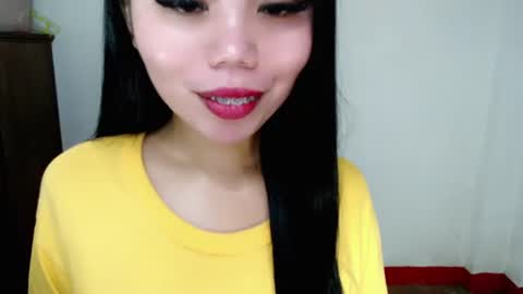 Snapshot of asuna_charming chatting on 10.05.25 asuna_charming online show from 10.05.25