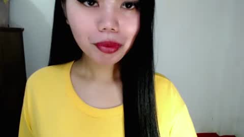 Snapshot of asuna_charming chatting on 10.14.25 asuna_charming online show from 10.14.25