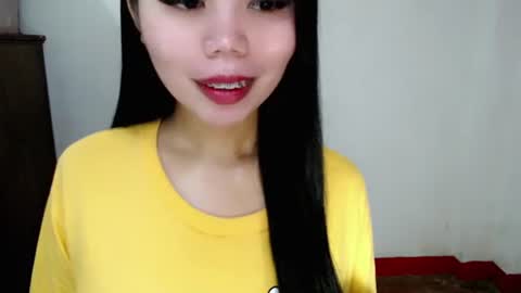 Snapshot of asuna_charming chatting on 10.17.25 asuna_charming online show from 10.17.25