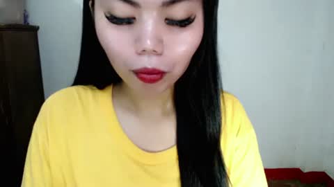 Snapshot of asuna_charming chatting on 10.28.25 asuna_charming online show from 10.28.25