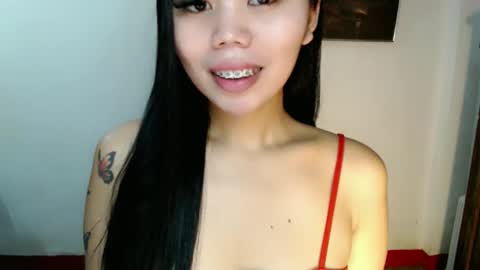 Snapshot of asuna_charming chatting on 11.23.25 asuna_charming online show from 11.23.25