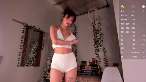 Snapshot of asuno_ chatting on 12.14.24 Follow my TG Channel for 3 tokens only online show from 12.14.24