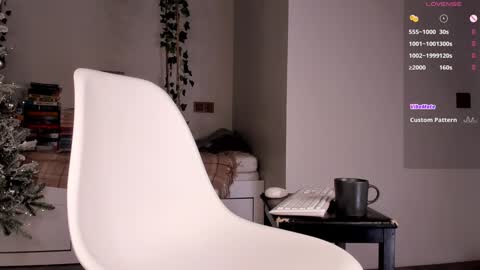 Snapshot of asuno_ chatting on 12.23.24 Follow my TG Channel for 3 tokens only online show from 12.23.24