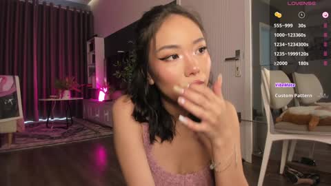 Snapshot of asuno_ chatting on 11.23.25 Follow my TG Channel for 3 tokens only online show from 11.23.25