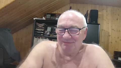 asusandy online show from 02.15.26