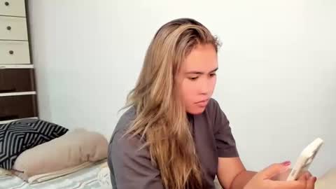 asuzaka27 online show from 04.24.26