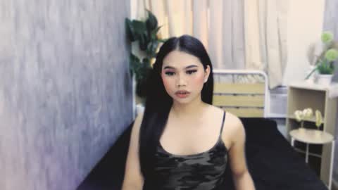 atashakendall online show from 02.02.26