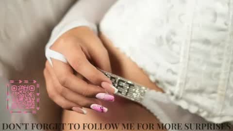 Snapshot of atenea_cute21 chatting on 07.30.26 Athenea online show from 07.30.26