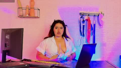 Snapshot of atenea_meduza_bdsm chatting on 04.06.26 atenea_meduza_bdsm online show from 04.06.26