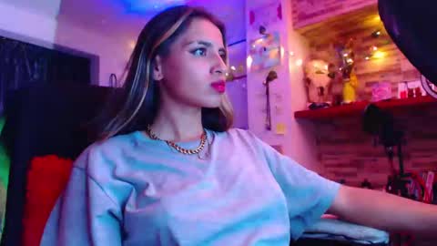 Atenea online show from 02.18.25