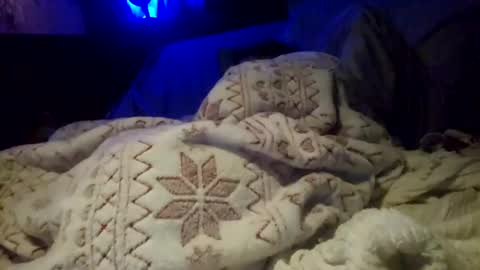 Snapshot of athandrew chatting on 01.25.25 jonnyandrew online show from 01.25.25