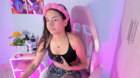 athenea__fox online show from 11.13.25