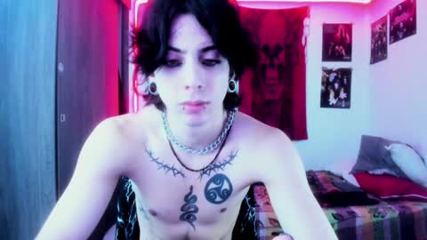 athenauwu online show from 12.24.24