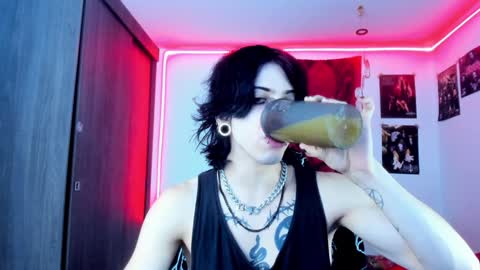 athenauwu online show from 02.04.25