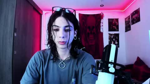 athenauwu online show from 10.14.25