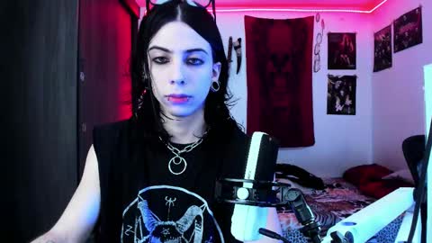 athenauwu online show from 10.20.25