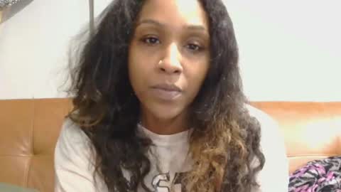 AtirahCali online show from 09.19.25