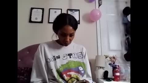 AtirahCali online show from 10.21.25