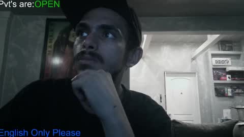 Snapshot of atmorin01 chatting on 04.22.26 Atmarin199 aka Dre online show from 04.22.26