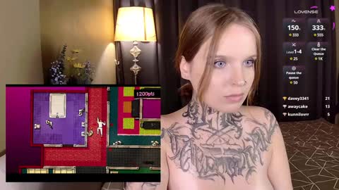 online every day between 10am-23pm online show from 12.11.24