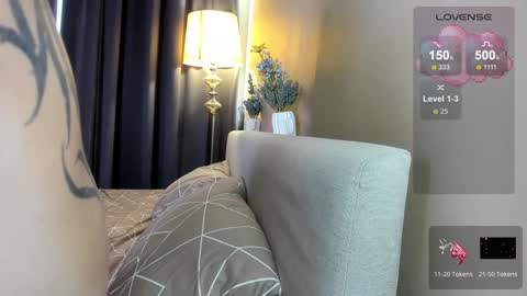 online every day between 10am-23pm online show from 01.23.25