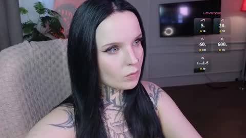online every day between 10am-23pm online show from 06.27.26