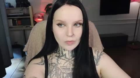 online every day between 10am-23pm online show from 08.05.26