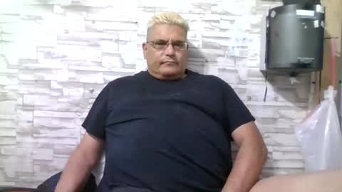 Snapshot of atr2424293280 chatting on 08.01.26 A online show from 08.01.26