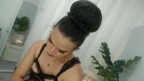 Audrey online show from 10.24.25