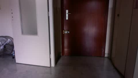 Snapshot of auguste688483 chatting on 02.24.26 auguste688483 online show from 02.24.26