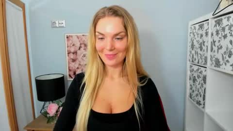 AulloraSensual online show from 02.14.25