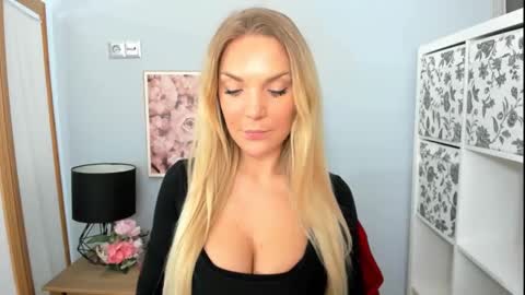 AulloraSensual online show from 02.21.25