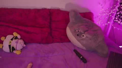 aura_rouss online show from 11.19.25