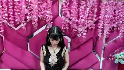 aurora online show from 02.10.25