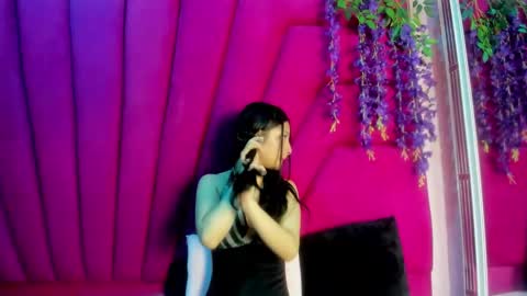 aurora online show from 10.15.25