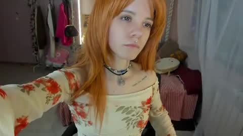 Snapshot of aurora__cute chatting on 02.28.25 Auroraa Cute online show from 02.28.25