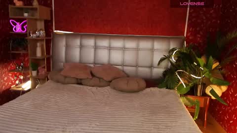 Aurora online show from 02.27.25