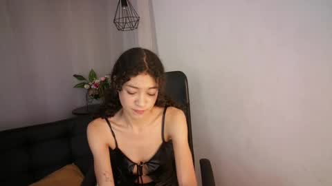 Snapshot of aurora_ath chatting on 12.21.24 Aurora ath online show from 12.21.24