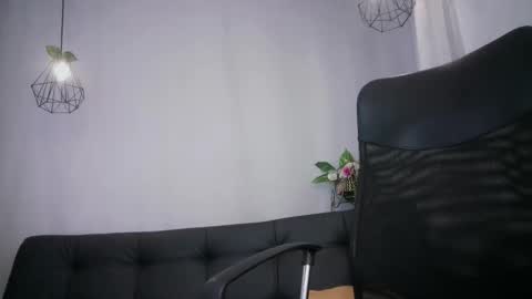 Snapshot of aurora_ath chatting on 12.31.24 Aurora ath online show from 12.31.24