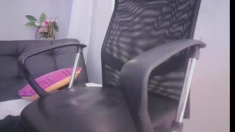 Snapshot of aurora_ath chatting on 01.18.25 Aurora ath online show from 01.18.25